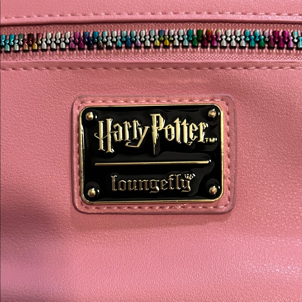 Luna Lovegood Loungefly 'Exceptionally Ordinary' Clutch Wallet - Picture 2 of 8